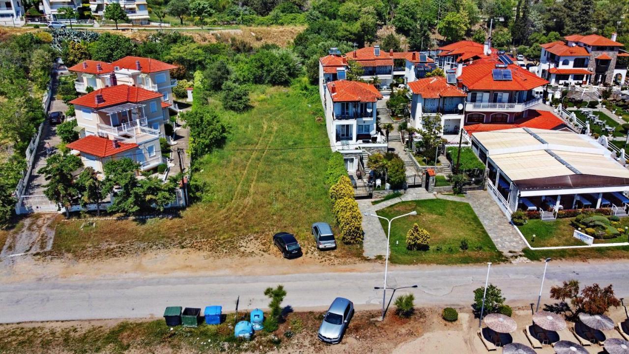 Beach Front Villa Nea Kallikrateia المظهر الخارجي الصورة