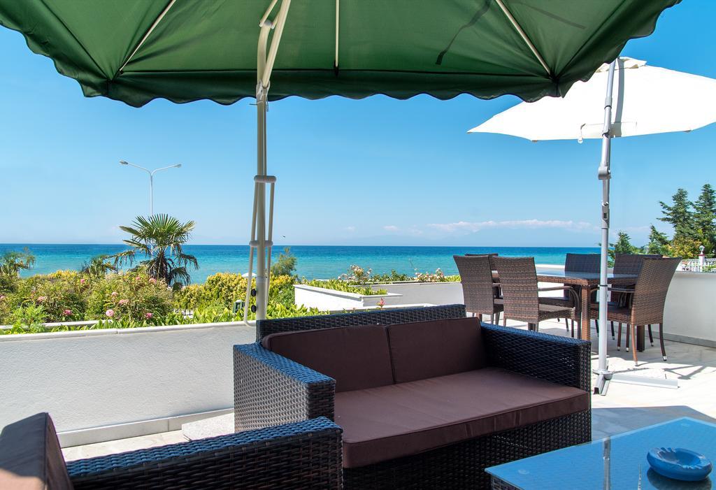 Beach Front Villa Nea Kallikrateia المظهر الخارجي الصورة